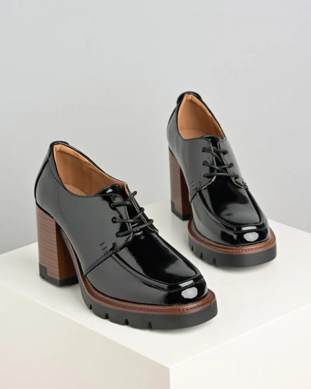 Crne lakovane ženske cipele na debelu petu, slika 4