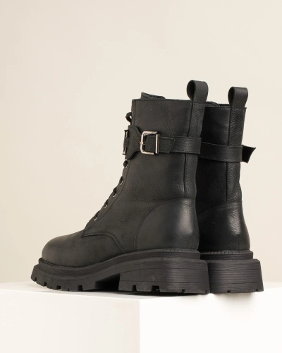 Crne ženske ravne poluduboke čizme od prirodne kože, slika 7