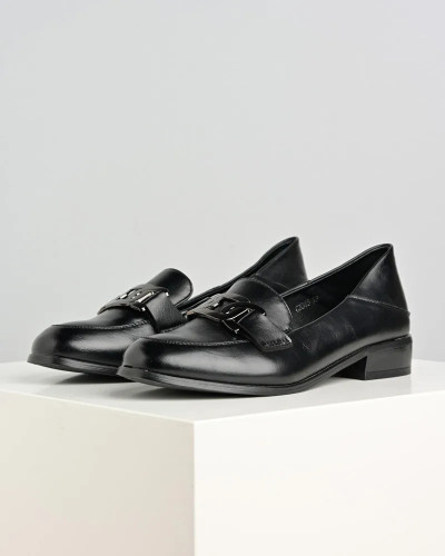 Crne ženske cipele na malu  petu, slika 1