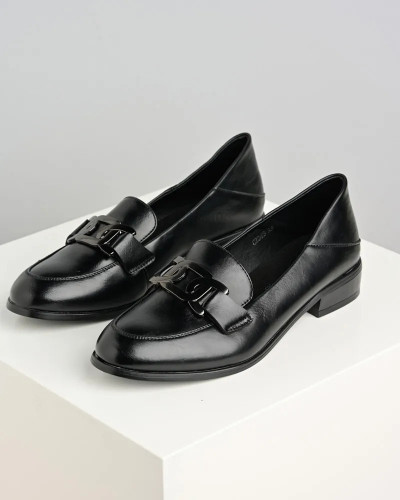 Crne ženske cipele na malu  petu, slika 2