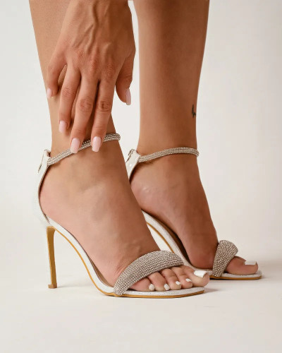 Elegantne sandale na štiklu S56 srebrne
