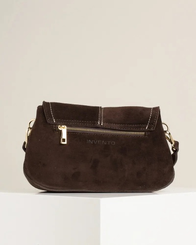 Ženska tašna na preklop od prirodne velur kože, braon boje, slika 6
