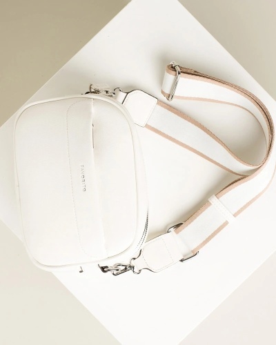 Ženska crossbody torbica u beloj boji, slika 9