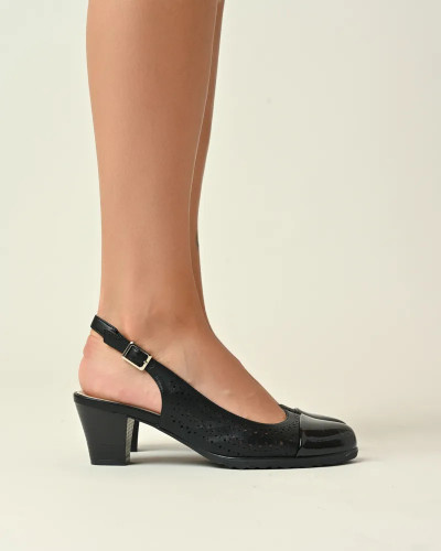 Crne sandalete, brend Emelie Strandberg, na malu štiklu, slika 4