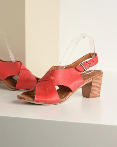 Kožne ženske cipele na stabilnu petu, crvena boja, slika 4
