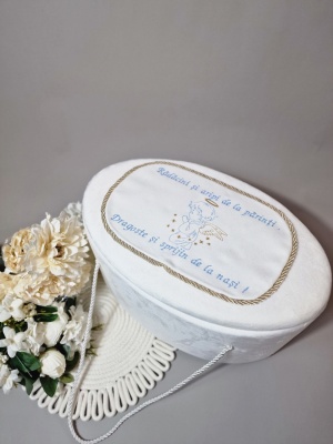 Cufar personalizat pentru  botez