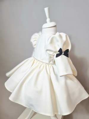 Rochie alba pentru 1 an
