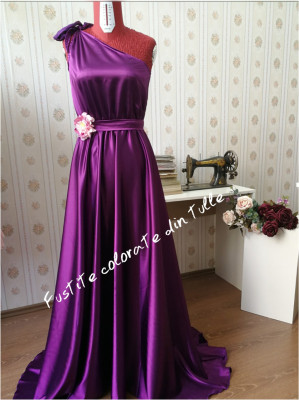 Rochie elegantă din satin cu un umăr gol ,lungă cu crapatură pe picior - Emily