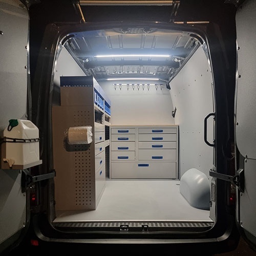 Mobilier autoutilitare