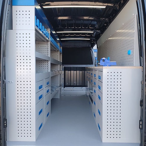 Mobilier duba - Rafturi metalice
