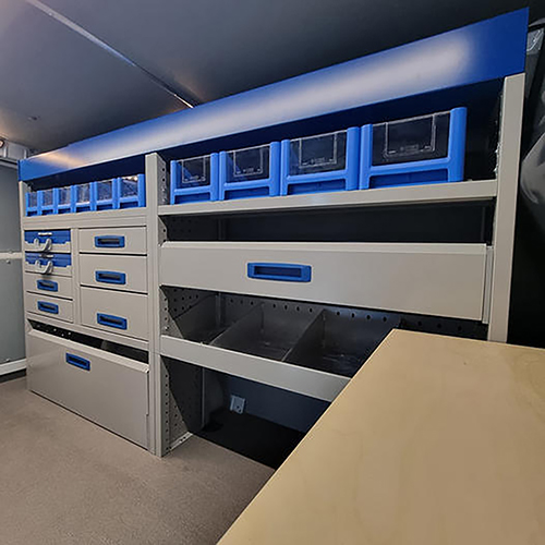 Mobilier autoutilitara