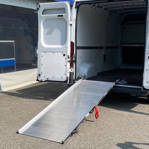 Rampa de incarcare WM READY, latime 80 cm, sarcina de incarcare 300 Kg