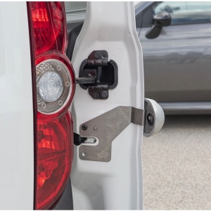 Set de 2 incuietori antifurt profesionale CARGOBLOCK (spate si lateral) pentru Mercedes Sprinter - Img 7