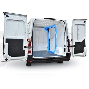 Usa glisanta dreapta din ABS pentru IVECO DAILY S-C 2014- , Ampatament: 4100(L4), dimensiuni compartiment incarcare: 4680x1900(H2), Cu usa glisanta pe partea dreapta (volan pe partea stanga) - Img 1