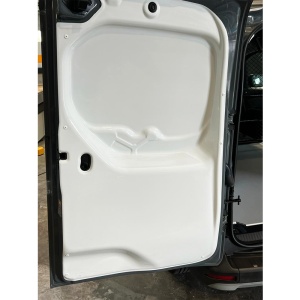Usi spate din ABS pentru IVECO DAILY S-C 2014- , Ampatament: 3520(L2), dimensiuni compartiment incarcare: 3130x1900(H2), Cu usa glisanta pe partea dreapta (volan pe partea stanga) - Img 6