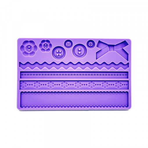 Forma de turnat / modelat din silicon DIY - hainute bebe, 12.5 x 20 cm