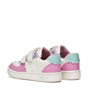 Pantofi sport Geox pentru fete, in nuanțe de roz, mov, alb si verde menta, cu decupaje în formă de norișor, două benzi velcro pentru închidere, talpă albă din material sintetic si interior din material textil.