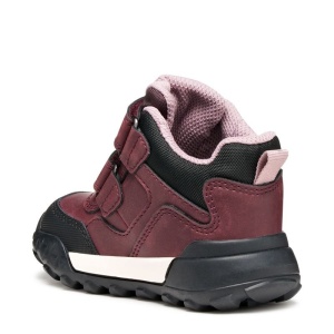 Ghete impermeabile Geox Trekkyup Girl B Abx Burgundy Rose, visiniu cu accente roz, negre si albe, talpă neagra, flexibilă, antialunecare, inchidere dubla cu scai