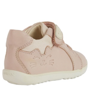 Pantofi fete Geox Macchia Girl Lt Rose - vedere din față - B364PC/08510/C8W1M