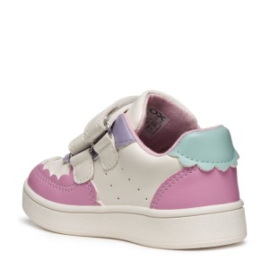 Pantofi sport Geox pentru fete, in nuanțe de roz, mov, alb si verde menta, cu decupaje în formă de norișor, două benzi velcro pentru închidere, talpă albă din material sintetic si interior din material textil.