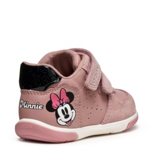 Pantofi pentru primii pași Geox Zapito Girl, design cu Minnie Mouse in lateralul călcâiului, culoarea pantofilor roz pal cu accente negre, talpă flexibilă, 