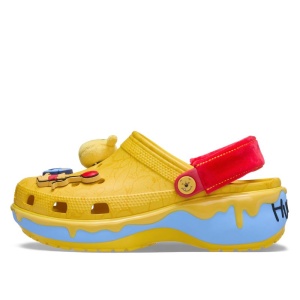 Sandale plaja copii Crocs Classic Winnie The Pooh Clog incaltaminte copii bigstep