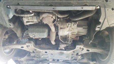 Scut motor Volvo V40 2012 - 2019 - Img 5