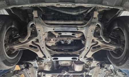 Scut motor VW Touareg 2010 - 2018 - Img 5