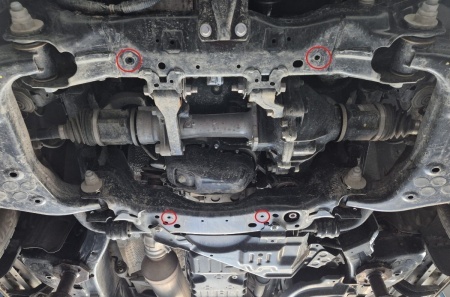 Scut motor si grup fata Toyota Land Cruiser 250 2024 - 2026 - Img 3