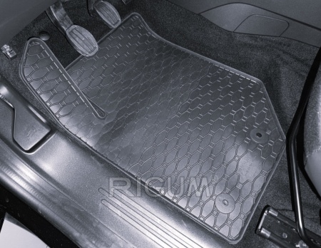 Set covorase cauciuc Jeep Avenger benzina 2023-2025 - Img 2