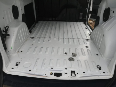 Tavita portbagaj Dacia Dokker Van 2012 - 2023 - Img 2