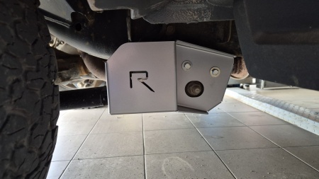 Scut de protecție din aluminiu pentru senzorul brațului de suspensie spate Ford Ranger Raptor 2023 - 2026 - Img 6