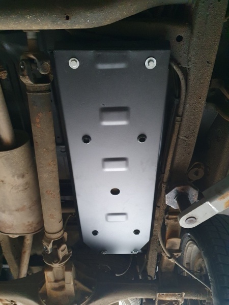 Scut rezervor Mitsubishi L 200 2015 - 2026 - Img 6