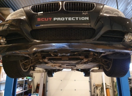 Scut sub bara fata si radiator BMW seria 3 - E90 2004 - 2013 - Img 7