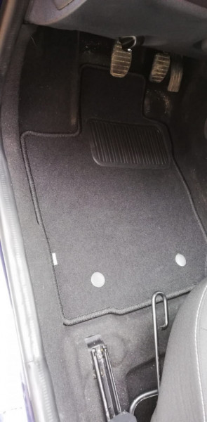 Set covoare mocheta Dacia Logan II 2013 - 2020 - Img 2