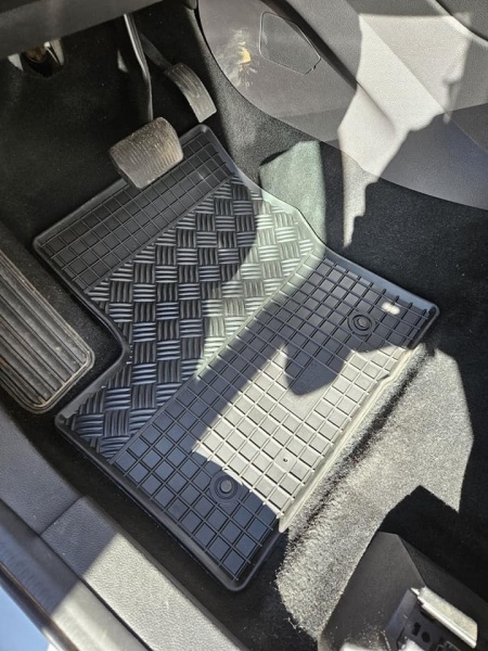 Set covorase cauciuc Ford Kuga 2013 - 2019 - Img 4