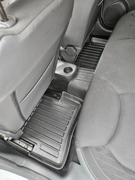 Set covorase cauciuc tavita Renault Clio IV 2012 - 2019 - Img 2