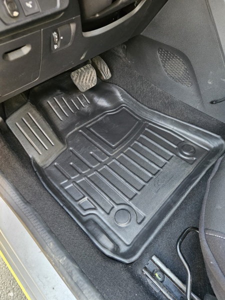 Set covorase din cauciuc tip tavita Dacia Logan 3 2021-2026 - Img 2