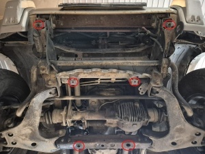 Scut motor și radiator Mitsubishi Pajero 3 (V60, V70) 1999 - 2007 - Img 4