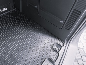 Tavita portbagaj din cauciuc Ford Tourneo Courier 5 loc 2024-2026 - Img 4