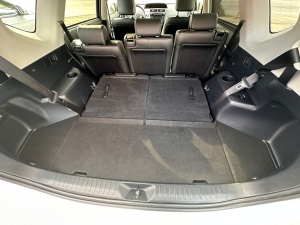 Tavita portbagaj din cauciuc Toyota Prius Plus 2011 - 2021 - Img 2