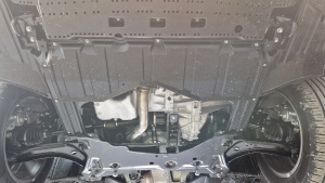 Set de scuturi Suzuki S-Cross 2023 - 2026 - Img 5