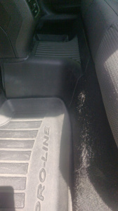 Covoras trecere spate canal median Seat Leon 2012-2019 - Img 2
