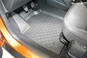 Set Tavita portbagaj + Covorase Dacia Duster 4x2 2018-2023 - Img 3