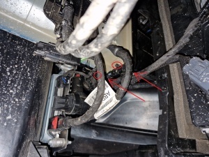 Scut Motor Metalic Ford Tourneo Courier 2023 - 2026 - Img 6