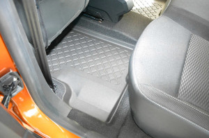 Set Tavita portbagaj + Covorase Dacia Duster 4x2 2018-2023 - Img 4