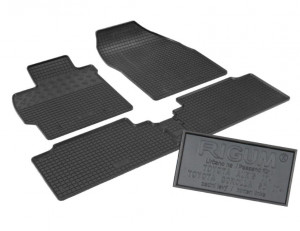 Set covorase cauciuc Toyota Auris 2007 - 2012