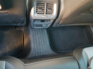 Covoras trecere spate canal median Skoda Kodiaq 2017-2023 - Img 2