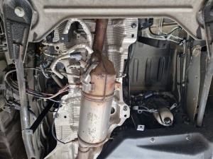 Scut antifurt catalizator pentru Renault Trafic 2022 - 2026 - Img 7