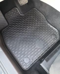 Set covorase cauciuc VW Golf 8 eTsi Hatchback Hybrid 2021-2023 - Img 2